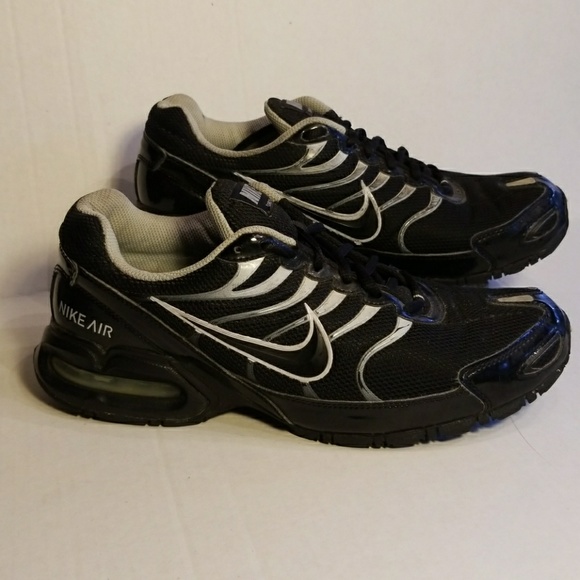 womens nike shoes size 10 wide